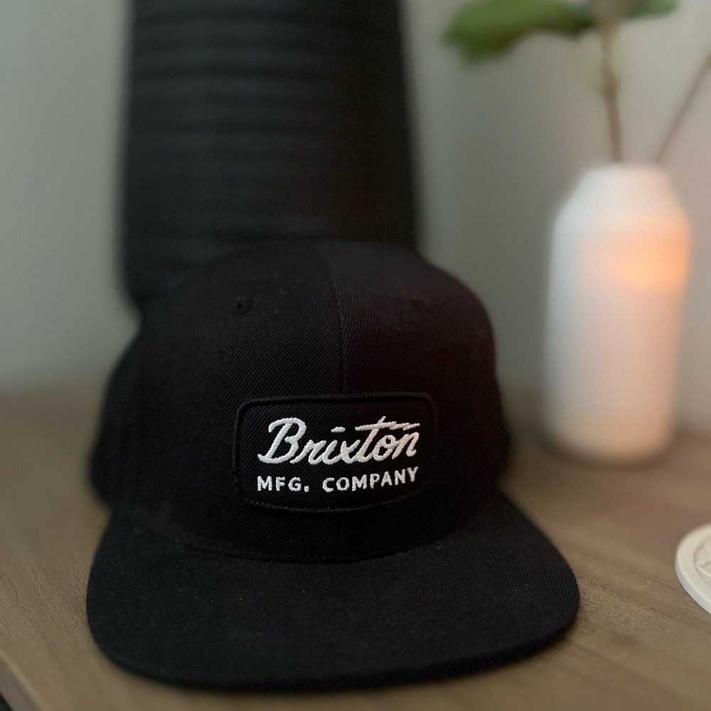 Brixton SnapBack hat (black)